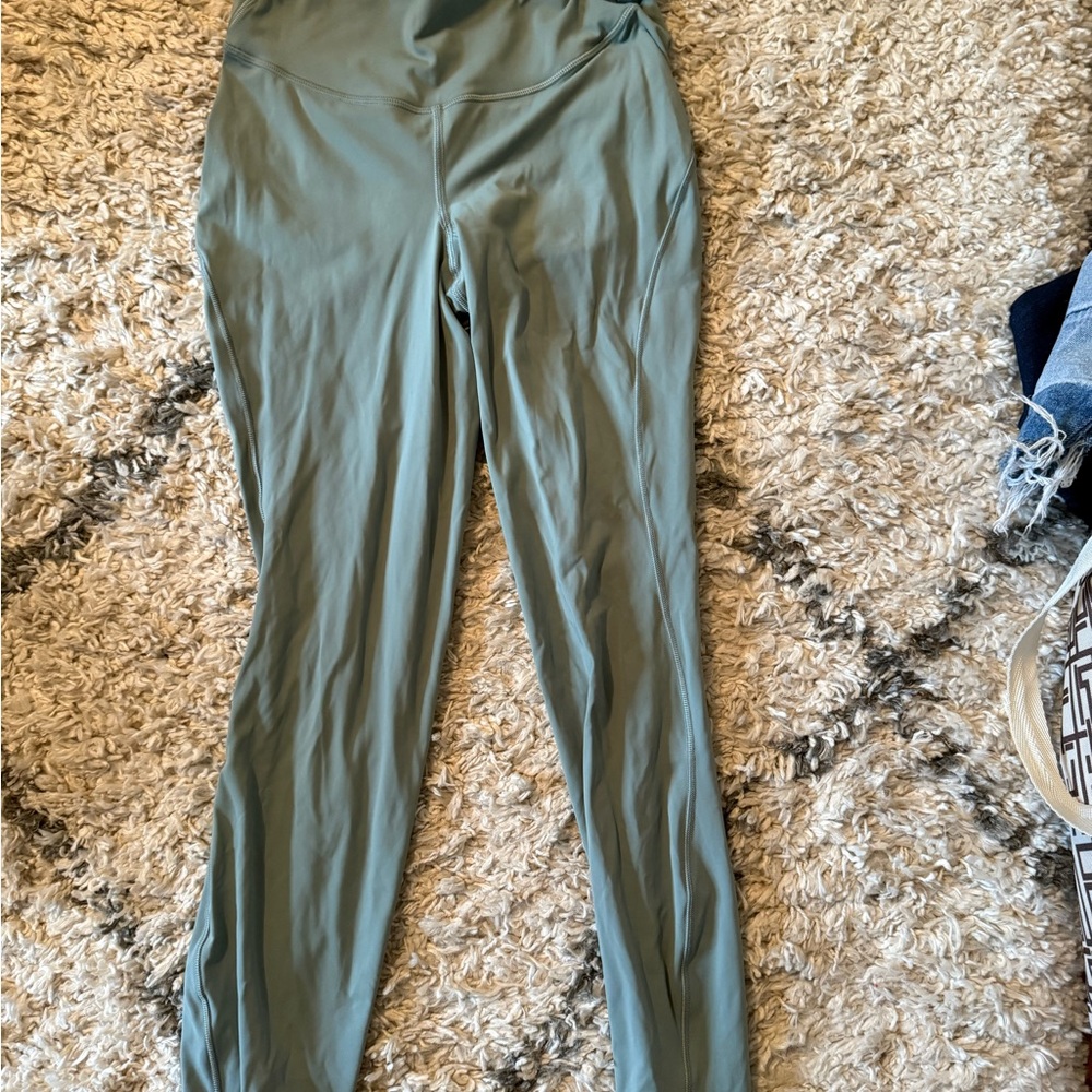 Lululemon 7/8 Athletic Leggings